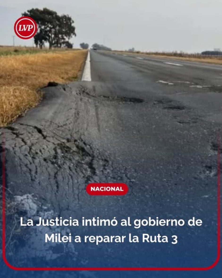 leli_mai's tweet photo. Porque ningún periodista le pregunta a Milei que está haciendo con el dinero que nos cobra de impuesto a los combustibles, que debería destinarlo a arreglar las Rutas Nacionales ?? https://t.co/56cbE5olrD