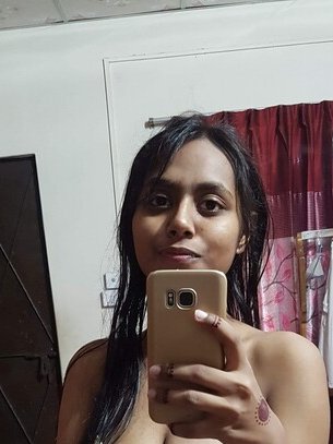 ArifaKannur's tweet photo. വളർന്നു അങ്ങ് തുടുത്തപ്പോൾ എങ്ങനുണ്ട് ഈ കഴപ്പ് പെണ്ണ്... 
നിങ്ങൾക്ക് ഇഷ്ടമായോ ഇവളെ  ? 
#mallugirl #malluhot #mallgirls #brassiere #breastshow #cutegirls #indianhotgirls #tits https://t.co/wmCH6uiifA