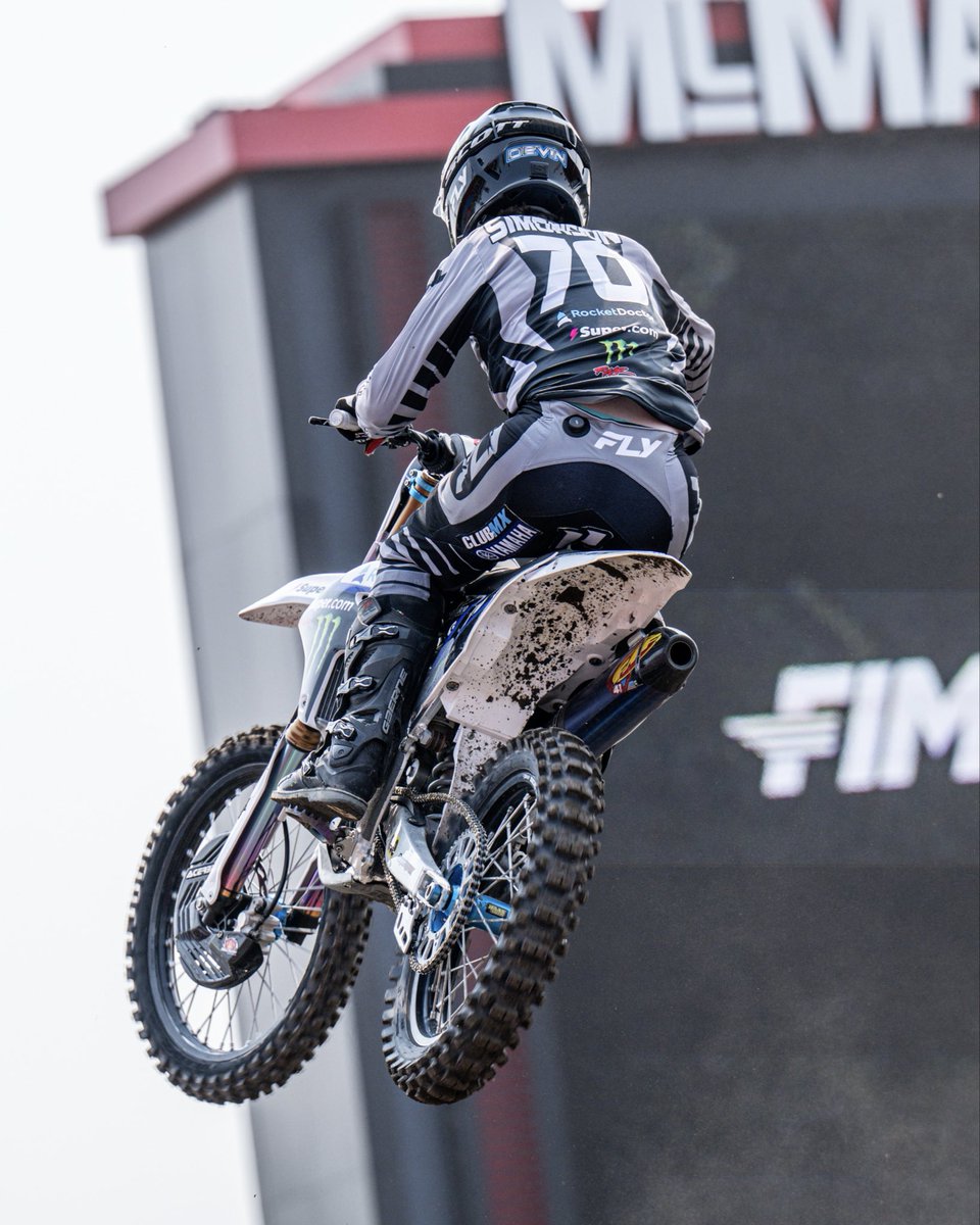 motoonline's tweet photo. β±οΈ Defending SX2 champion Max Anstie tops Superpole in Canada, ahead of Devin Simonson and Cole Thompson. #MotoOnline #WorldSupercross #WSX https://t.co/Rj0AMdASD2