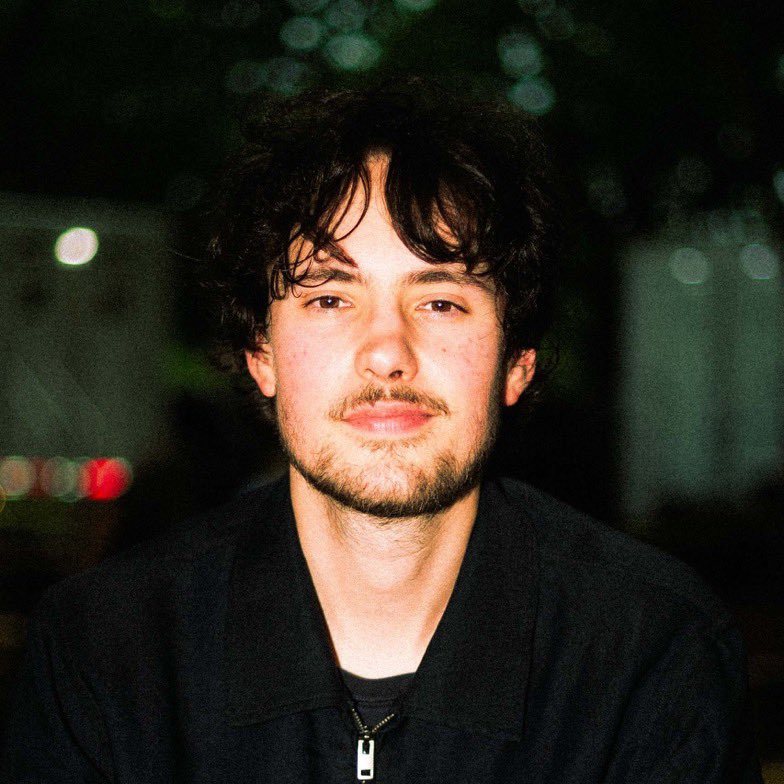 jaydon8D's tweet photo. @floodmagazine @quadecadaily @waterfromyreyes @momma_band @Quadeca https://t.co/BthqGwIzlq