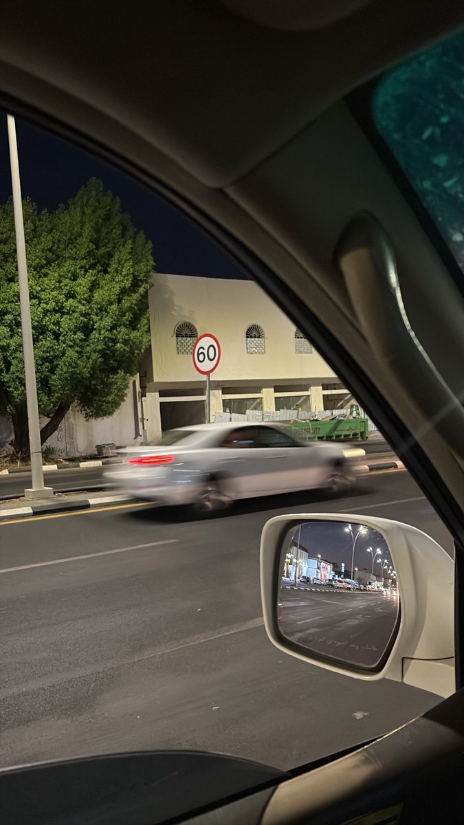to3lji's tweet photo. قالت العرب:
 «الأرض في عين غير المهتوي ماتزين 
لو أنها جنةٍ خضرا تصير شهبا»
عشان كذا دايم نقول ارضوا ب اقداركم واستقبلوها ب رحابة صدر وتوكلوا على الله وان شاء الله الدنيا تزين وبالكم يرتاح https://t.co/RJ4GPTPNA5