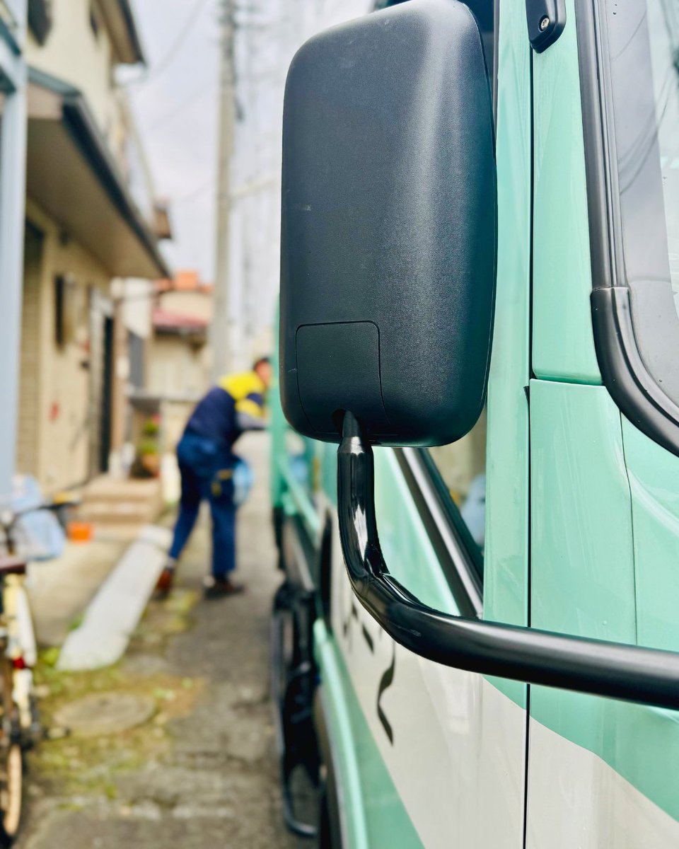 ChofuSeiso's tweet photo. 普段見かける収集車。

実は毎日、安全確認や点検を行ってから出発しています🚛

皆さまの暮らしを支えるため、見えない部分も大切にしています。

#調布清掃 https://t.co/P8TSqu8dPg