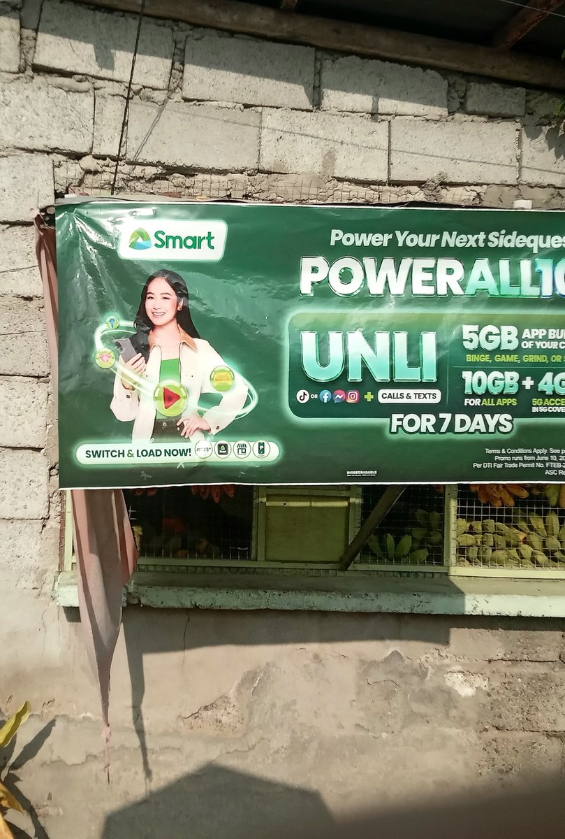 Deymfr's tweet photo. Di ko inexpect na may tarp rin pala si cap dito hshhgsja wala lang nagulat ako e tas kinikilig
#capricecayetano
#smart https://t.co/vwdL0cvQAq
