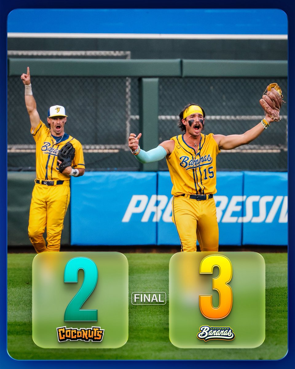 BananaBall_'s tweet photo. The Savannah Bananas pull out a win in one of the GREATEST Banana Ball games in history 🤯 https://t.co/IiHkVrExWz