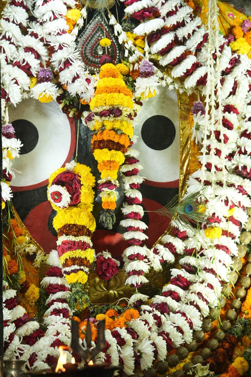 gyana_r_das's tweet photo. ଓଁ ଦେବକୀନନ୍ଦନାୟ ଵିଦ୍ମହେ, ଵାସୁଦେବାୟ ଧୀମହି ।
ତନ୍ନୋ କୃଷ୍ଣଃ ପ୍ରଚୋଦୟାତ୍ ॥
#ଜୟଜଗନ୍ନାଥ 
#JaiJagannath 
#JagannathDham
#Puri 
#DivinePower 
#DivineBliss https://t.co/EHlHthnlu6