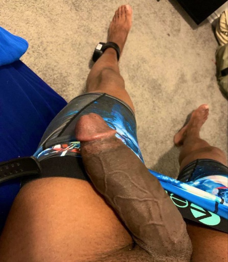 Dark_Temple666's tweet photo. Can you handle this? 🍆 Rt and follow if you can so you can come and try it out 🍆🤤 https://t.co/FGnrjBdKmn