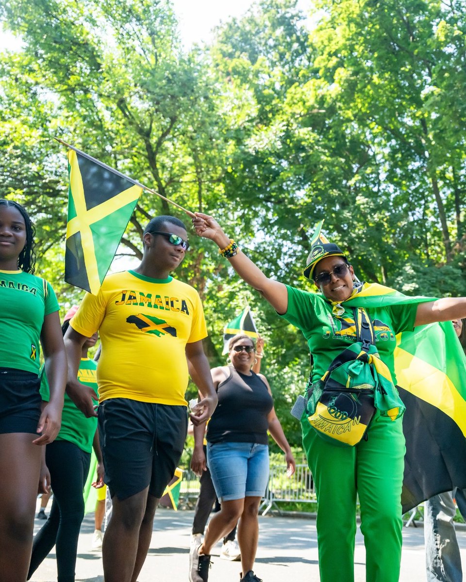 EBONY's tweet photo. Today, Brooklyn showed up as thousands filled the streets for New York City’s first-ever Jamaican Day Parade, celebrating 64 years of Jamaican independence and serving as a reminder that culture stays alive when we show up for it. 🖤 https://t.co/3J3BIQ8Lr6
