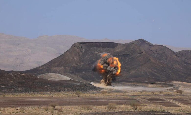 YeMonitorEN's tweet photo. “#Masam” and Special Security Forces Destroy Mines and War Remnants in #Marib
https://t.co/ayYwFOMrEv https://t.co/8lko5spYuj
