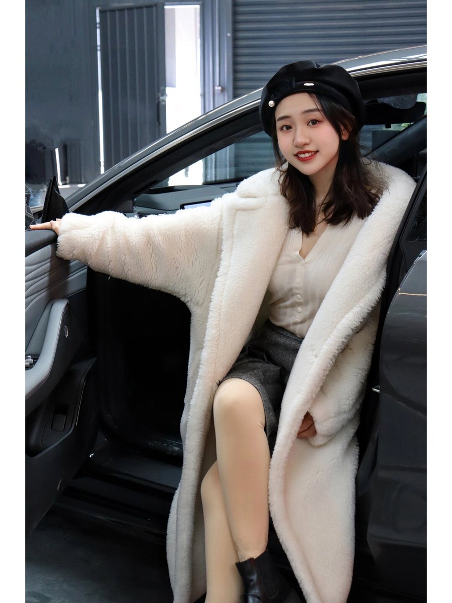 axxoongg's tweet photo. 科目二一把过！从倒库倒成“叠罗汉”到精准入库的半个月，教练骂归骂，最后还是给我递了冰美式，这波稳了。 https://t.co/ivGEcZMbQV