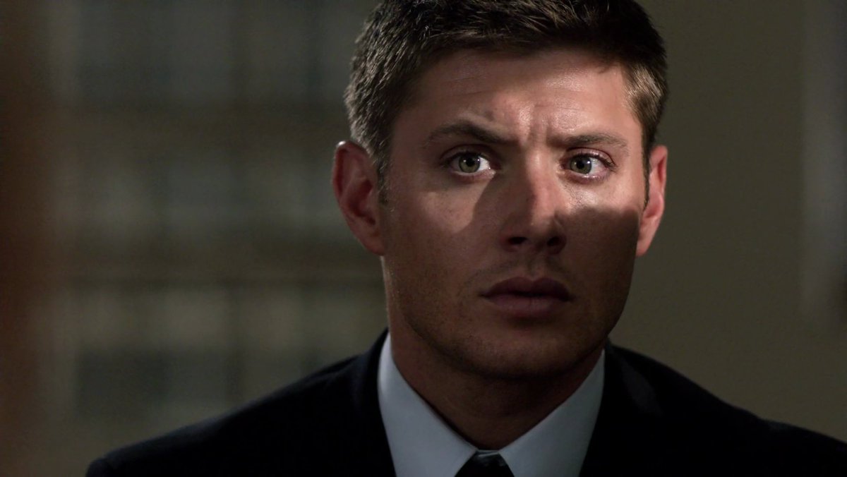 MISSYOUDEAN's tweet photo. the lighting on dean's face here, so perfect https://t.co/VZBxBnuzRG