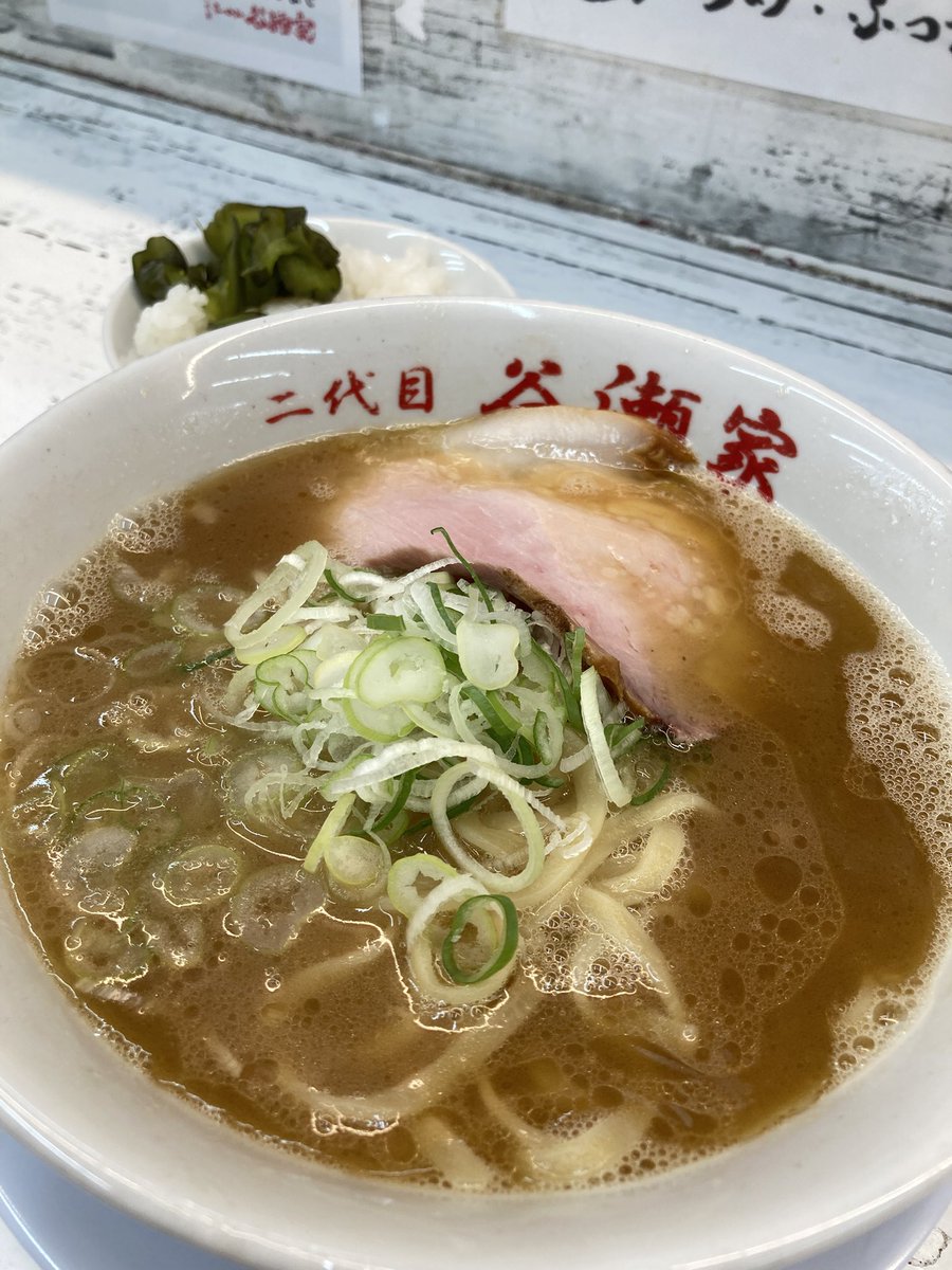 takk33's tweet photo. 夜勤明けの朝ラーメン！

ラーメンデータベースで都内の朝ラーを検索して辿り着きました😂 https://t.co/6m5DmjYOaO