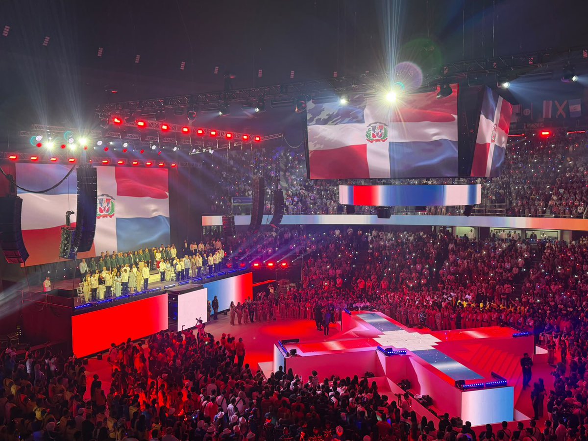 spereyrarojas's tweet photo. Qué orgullo haber vivido este verano los Juegos Centroamericanos y del Caribe Santo Domingo 2026 🇩🇴

Felicidades a cada uno de nuestros atletas, que con esfuerzo, disciplina y entrega dejaron la bandera dominicana en alto, conquistando 150 medallas: 🥇46 de oro, 🥈37 de plata y 🥉67 de bronce.