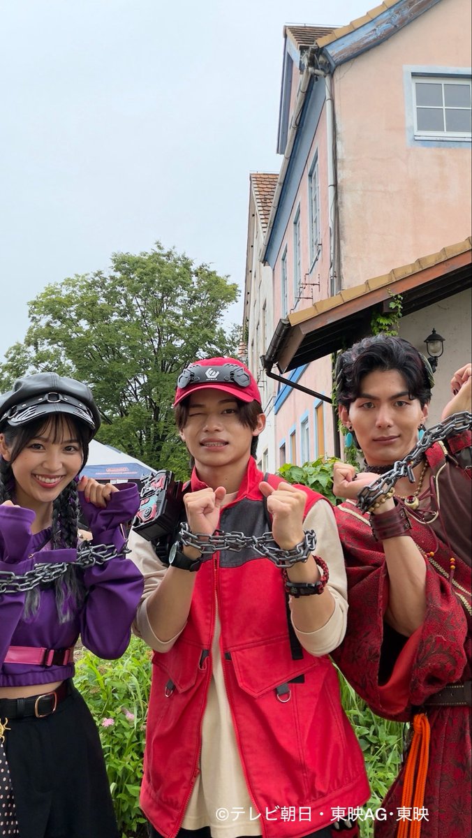sevenic_sho's tweet photo. 『角醒ハンターオメガホーン』第3話ありがとうございました！

撮影中クスッと笑いそうになるくらい楽しい撮影でした😶

次回はどんな物語になっているのでしょうか。お楽しみに。。

#テレビ朝日 #角醒ハンターオメガホーン #オメガホーン #ProjectRED #楢原聖 https://t.co/HHV1Anvw3o