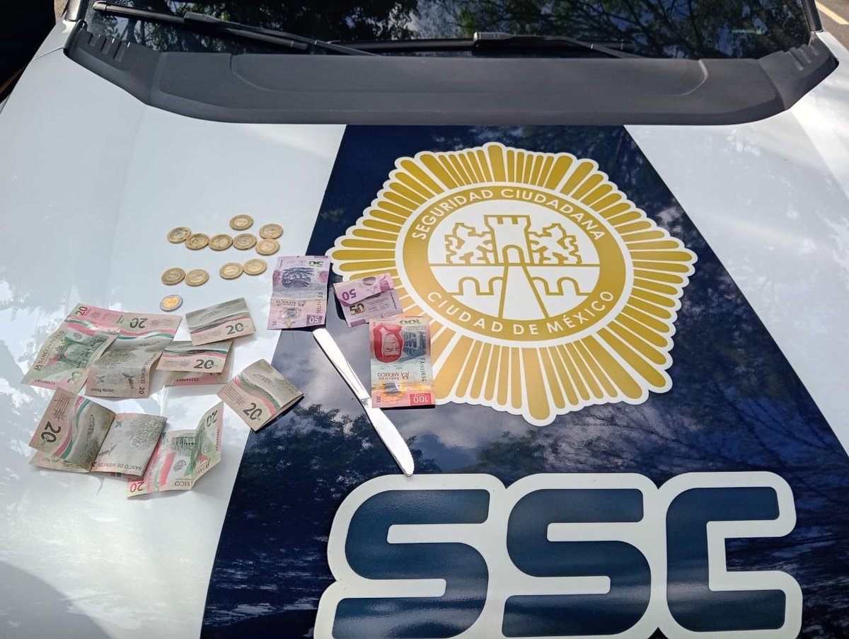 BlindarBJ's tweet photo. 🚨 Un delincuente menos.
Elementos de #BlindarBJ360 detuvieron en Villa de Cortés a un hombre señalado por su víctima de robarle $545 pesos, producto de la venta de sus tacos de canasta.
En BJ, respondemos al llamado de nuestros vecinos. 🛡️ https://t.co/bpsW7Z2Vmx