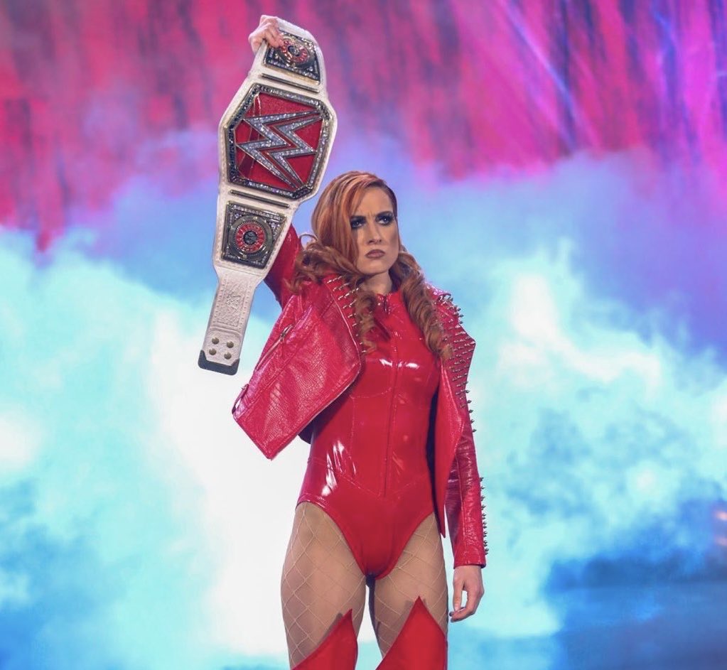 Mayyydayyy7's tweet photo. the 4 horsewomen stun as spider-man, scarlet witch, then who is going to be cleaning your toilet, Donald Trump?, and thanos https://t.co/k14Im0MjJs