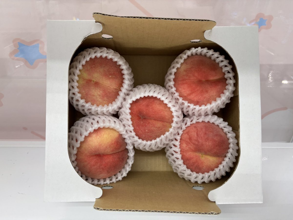 ngt_youtopia's tweet photo. 【本日入荷のフルーツをご紹介🥳】

♥︎茨城県産梨🍐１箱
♥︎新潟県産もも🍑１箱
♥︎新潟県産シャインマスカット💚1パック

大好評稼働中です❣️
皆様のご来店、心よりお待ちしております💖

#おたちゅう新潟黒埼店入荷情報 https://t.co/prRnf1vQLF