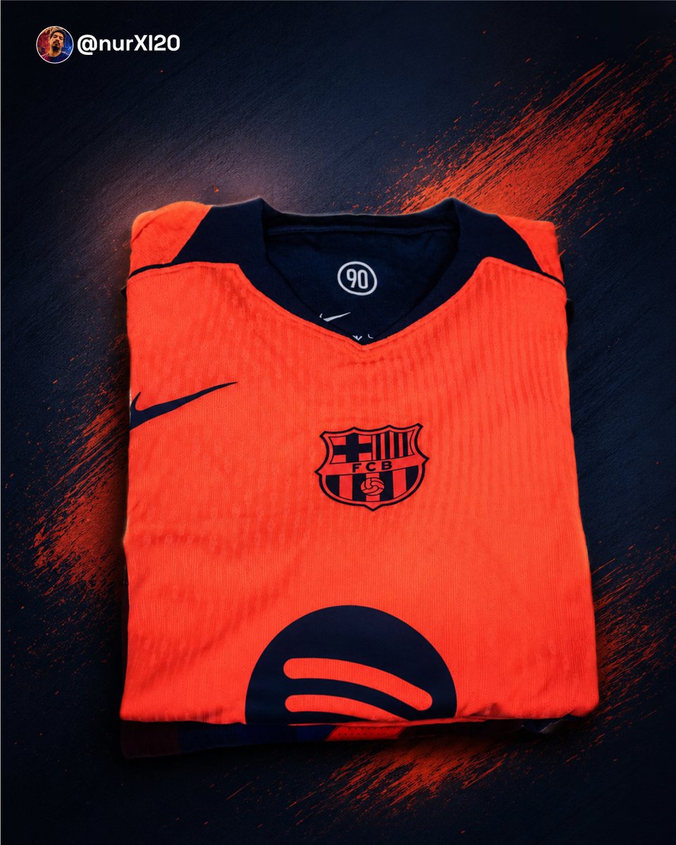 nurXI20's tweet photo. Orange VS Blue and red.

Which kits more attractive? https://t.co/1hkZ69Lc2k