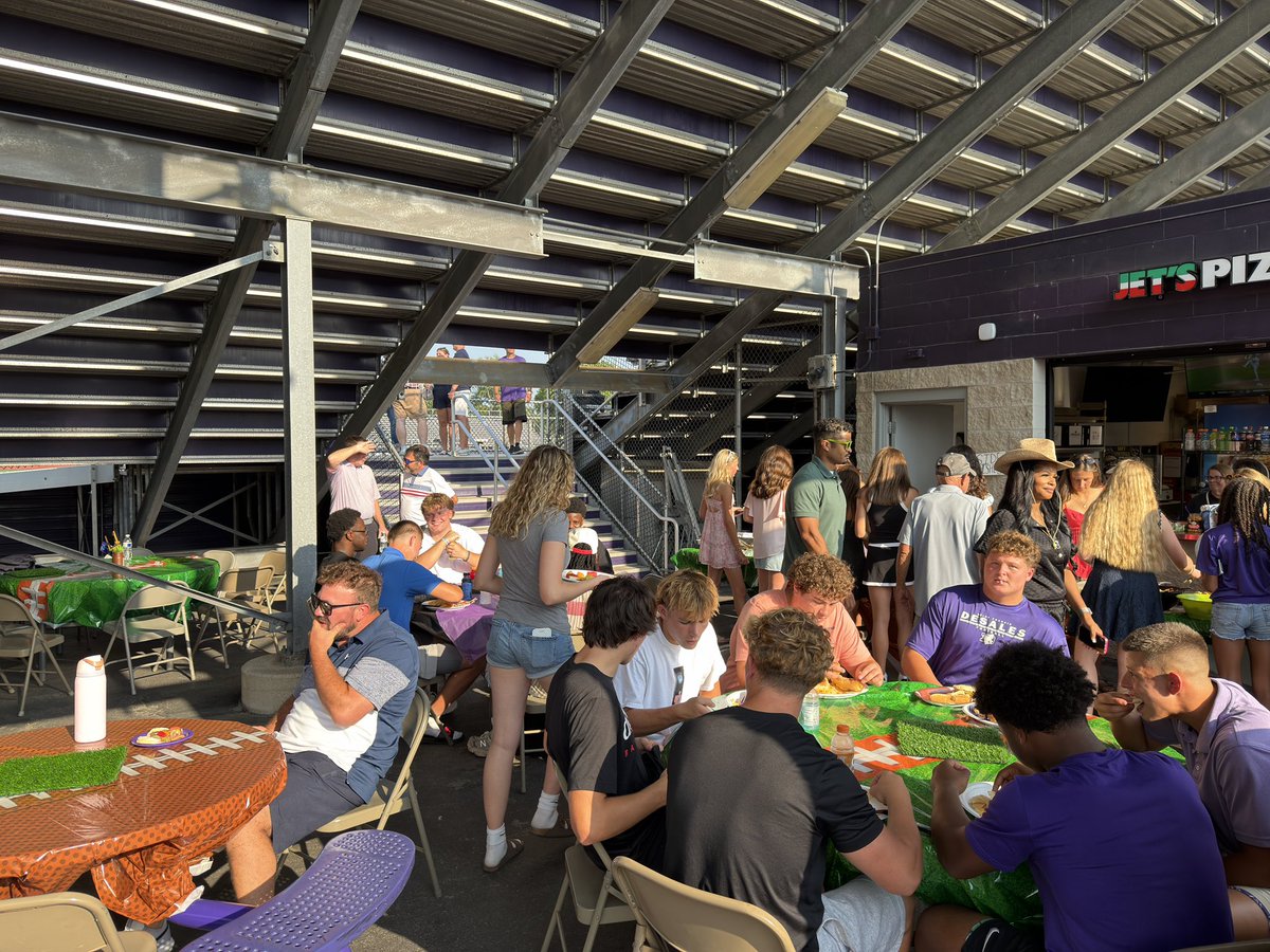 FootballSFD's tweet photo. The 2026 season is officially here! 🏈

What a great night kicking things off with our players, cheerleaders, and their families! Thank you to all of the parents who played a role in making it a memorable!

Just 13 DAYS until GAMEDAY!

#GoStallions https://t.co/Q6F4l4niB6