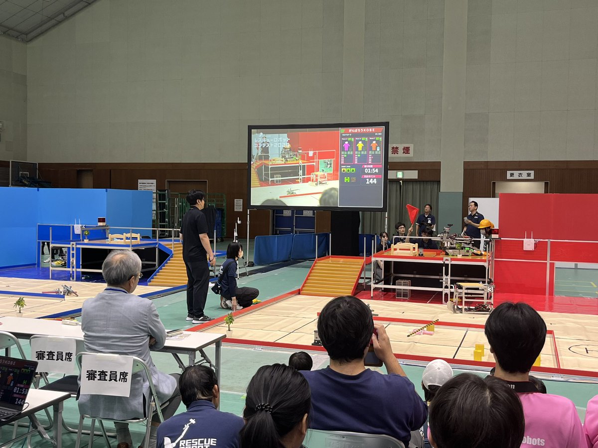 N_Robocon_1006's tweet photo. 今年もレスコン来たぞ https://t.co/zTkZV12Agf