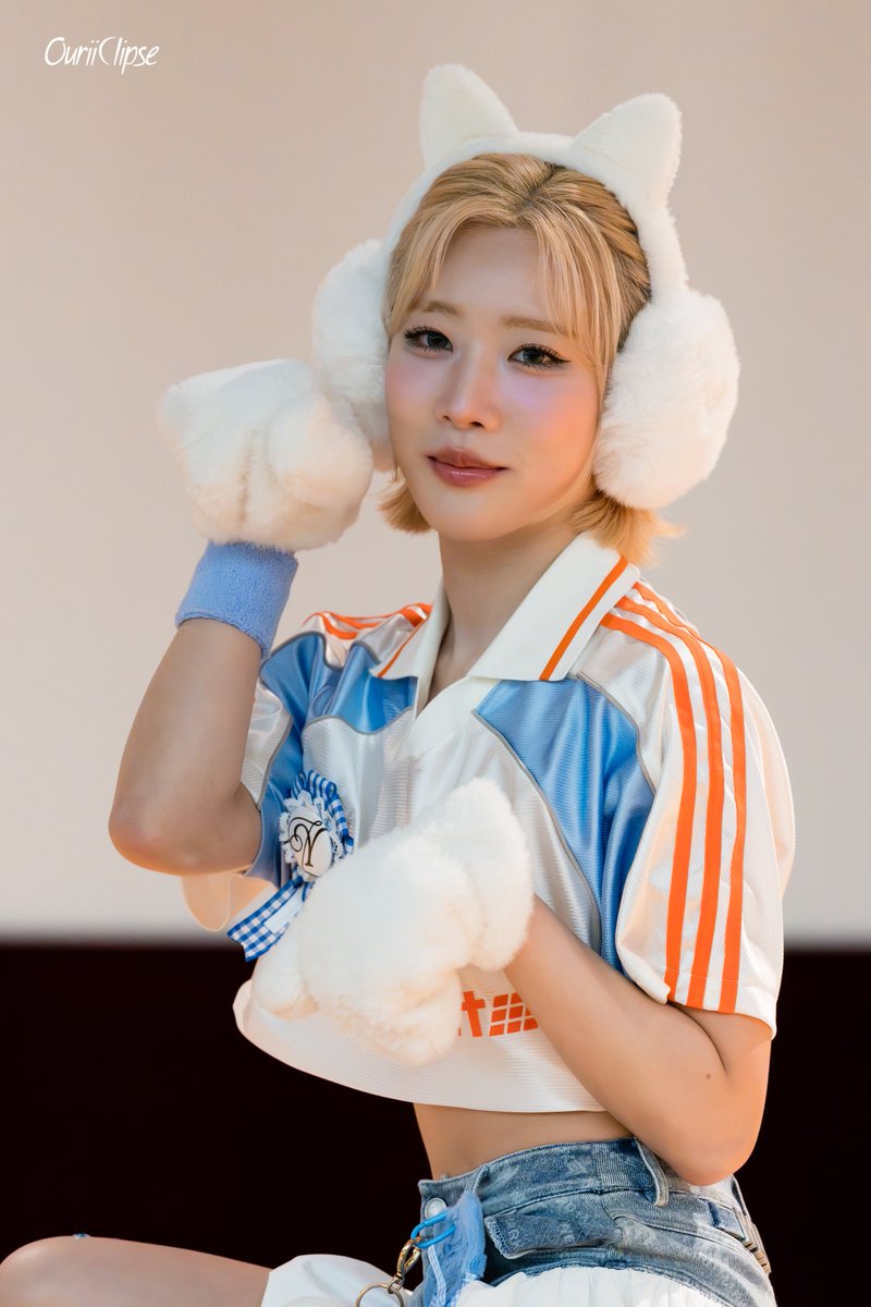 OuriiClipse's tweet photo. 260808
#김립 #KimLip 
#아르테미스 #ARTMS https://t.co/QDvI8QPPzC