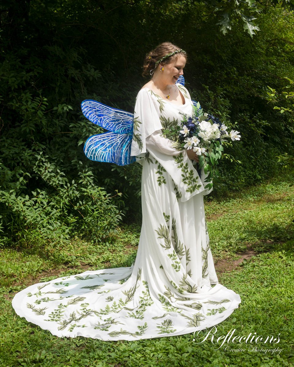 lancewek's tweet photo. PHOTO OF THE WEEK - Madi Connors &amp; Nick Connors, Fairytale Wedding from last Saturday at The Pump House B&amp;B - just stunning! #photooftheweek #FairytailWeddings #ThePumphouse #reflectionscreativephotography https://t.co/kktFZh5F2y