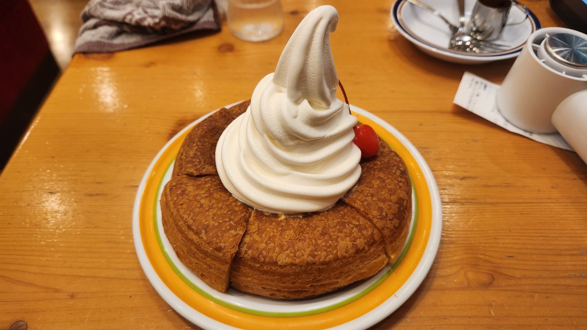 smoky_ATC's tweet photo. 코메다커피개조아
스벅뻑유 https://t.co/lDAjWz0OFw