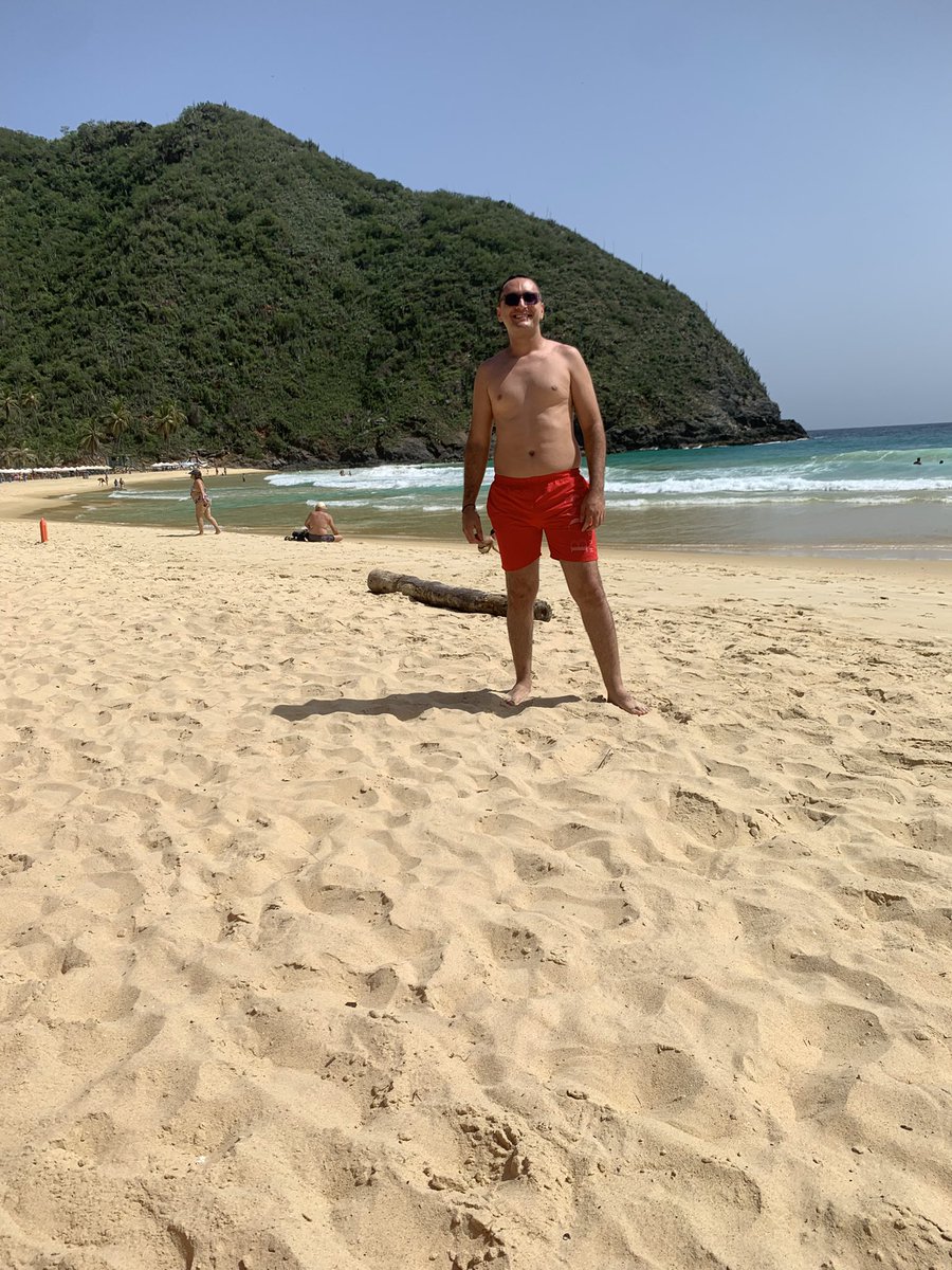 Henve__'s tweet photo. #Choroni 🩵😎 https://t.co/LIoFa0Tw3P