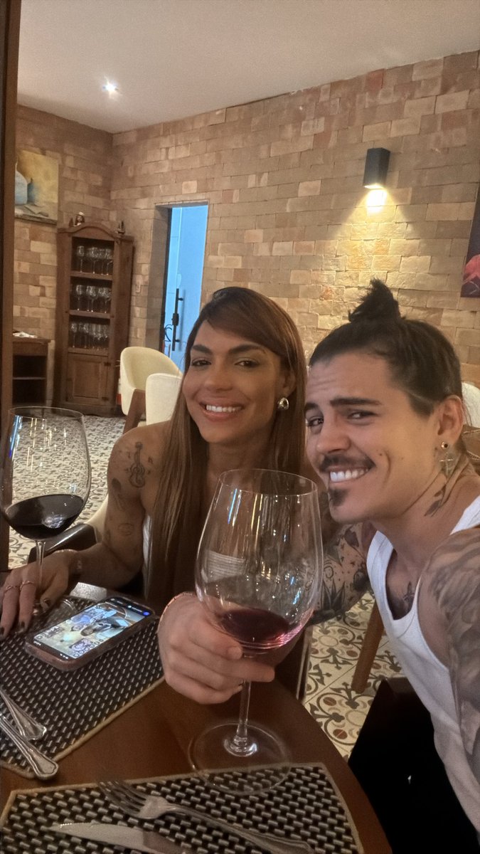 Biel's tweet photo. Play no dia dos pais com a melhor companhia do mundo 🥹🙏💞 https://t.co/iNCD4MAaRZ