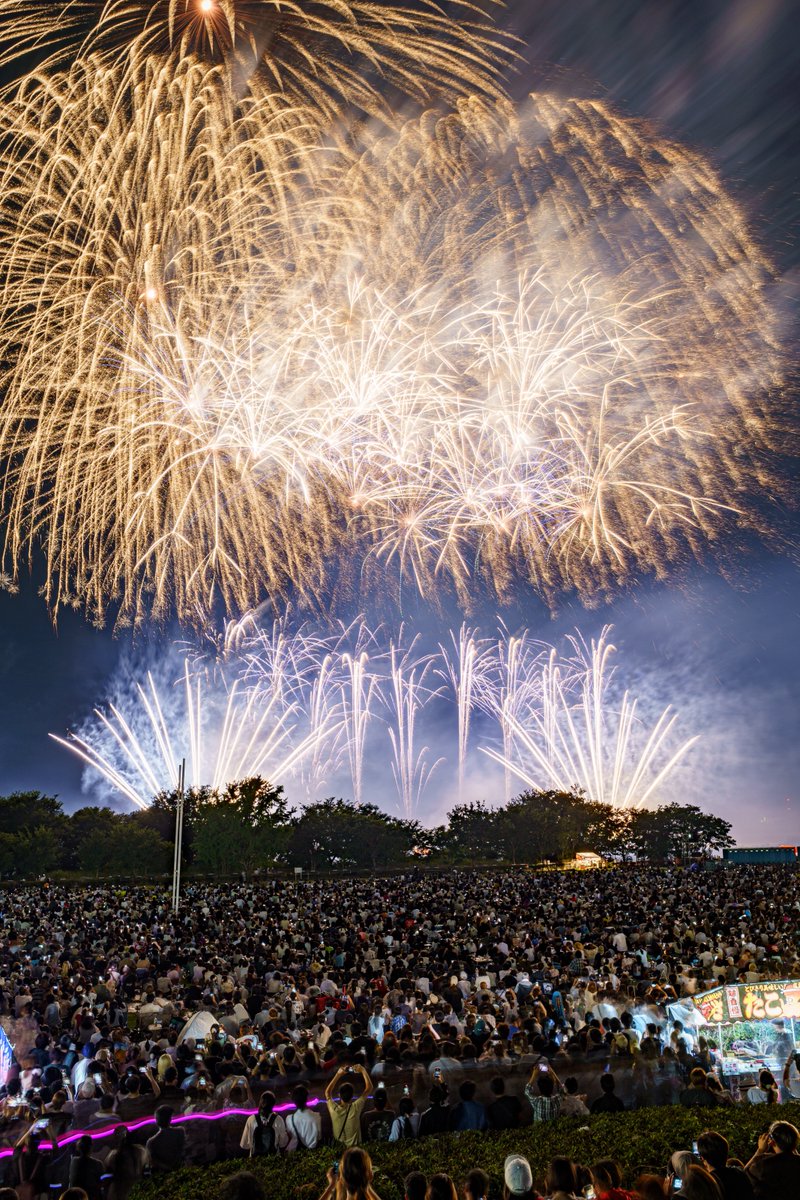 momonga_plus's tweet photo. 8月8日熊谷花火大会
今年も熊谷の暑い熱い花火行ってきた。気温は意外と涼しく過ごしやすかった😊
#熊谷花火大会 https://t.co/1704DPAviI
