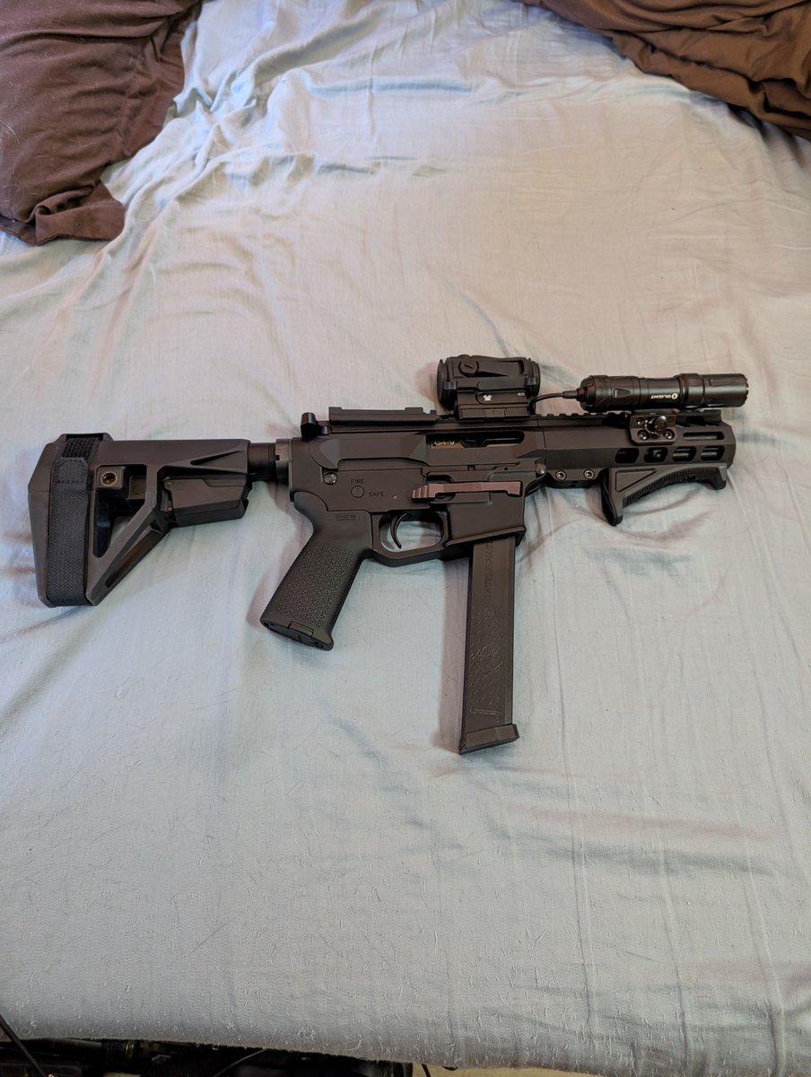 sammitdam's tweet photo. @DocStrangelove2 Budget build. https://t.co/4SFgmjgIZw