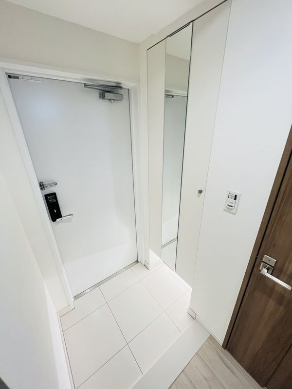 ablazetokyo's tweet photo. 🌟アブレイズ不動産note🌟
＼中央区エリア、本日のイチオシ物件をご紹介！／

🏡物件名：THE MAYFAIR
🛋️間取り：2LDK
🚶‍♀️#築地駅 から徒歩1分！

しかも…
『仲介手数料無料または半額以下保証』✨

📸詳しい内容はHPをチェック！
🔗https://t.co/OAWbwJu7MY https://t.co/74CVaQutGT