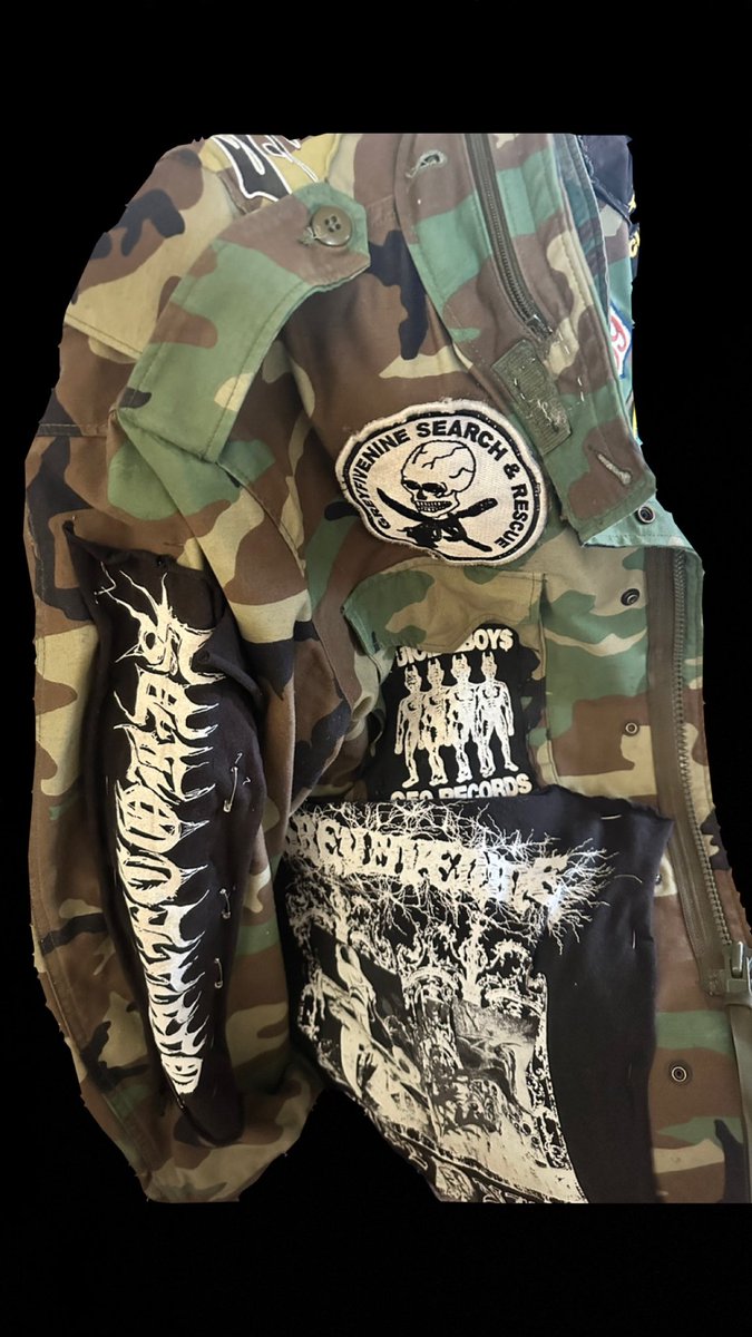 five9soulja's tweet photo. A 1/1 custom made G59 jacket made by me. All materials used are G59 affiliated no fakes/Fugazi used in the process. I’m trying to get the attention to ask for a signature from @SuicideChrist @suicideLEOPARD to claim as a holy grail in my collection. Thx for viewing. https://t.co/pgB7l36oB1