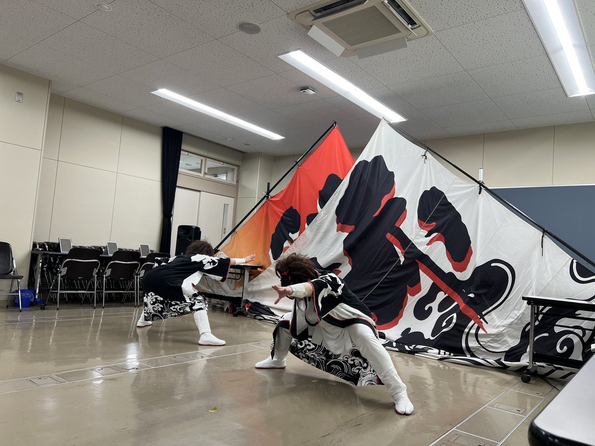 Kanpuhudou's tweet photo. 絶賛体験会中です‼️
皆で一緒に踊ったり衣装着て写真撮ったりしています☆彡

 #よさこい
 #神風宮古流星海 https://t.co/O7bykWaUWh