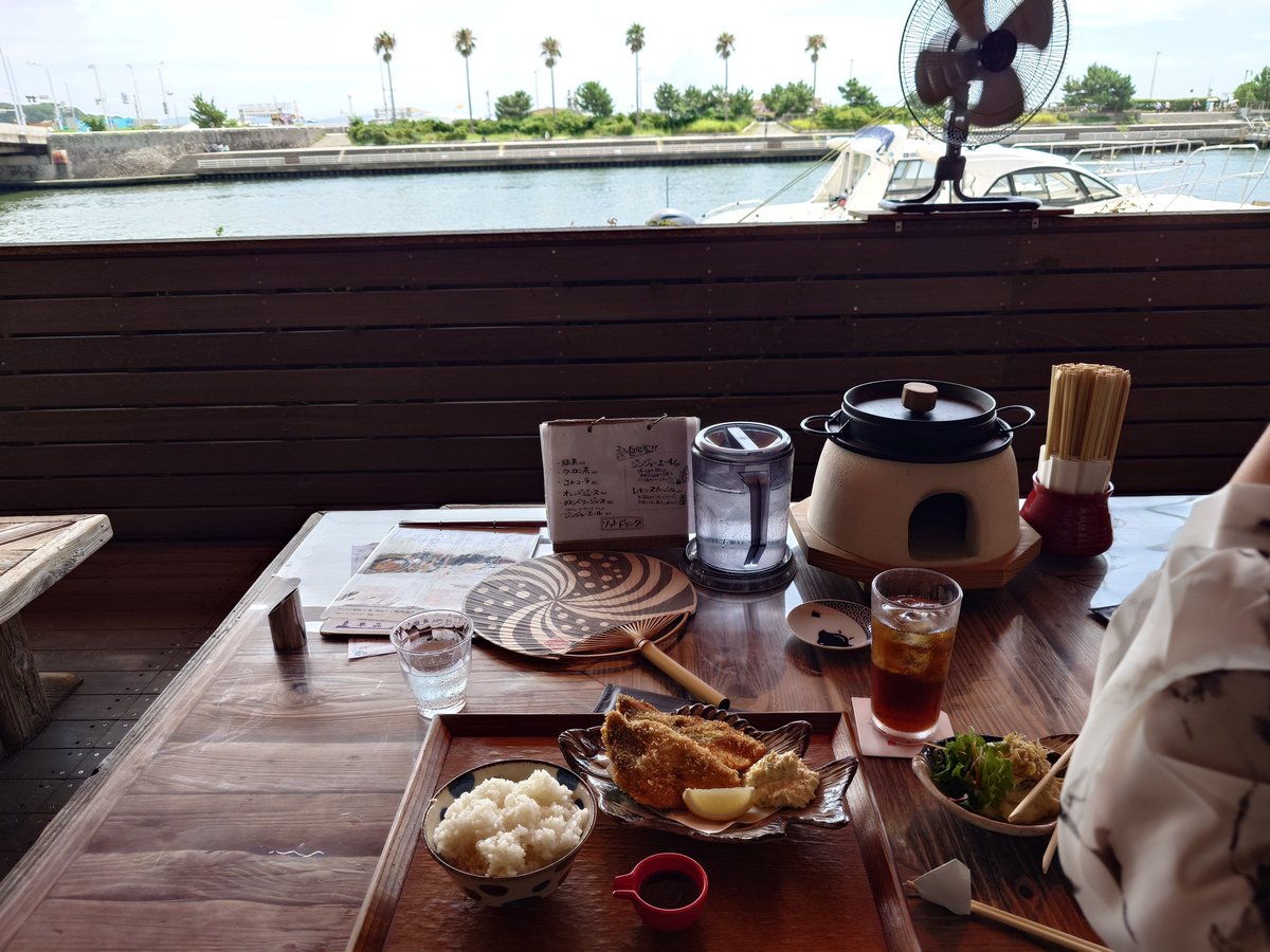 NOUSAIBER's tweet photo. 昼飯！！！ https://t.co/mVpzQLRhD7