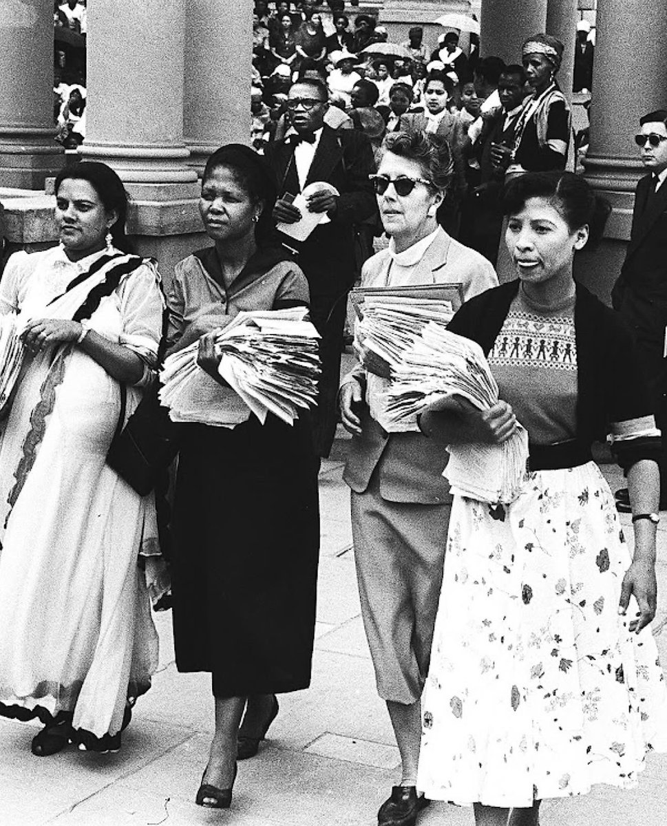 uLinxi's tweet photo. Forever grateful. Happy Women’s Day 🇿🇦x https://t.co/vYci9yCOXR