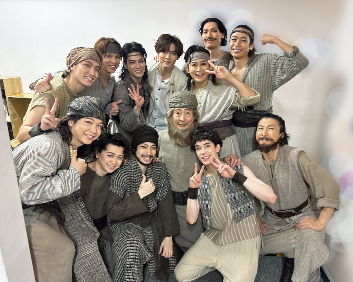 Misato_H213's tweet photo. #ジョセフ
大千秋楽を迎えることができました!!
⁡
純粋でただ皆と仲良く暮らしたい全力ベンジャミンはどうでしたか??
⁡
お手紙も大切に読むンジャミンね!!
ありがとうございます☺️

まだまだジョセフの歌を口ずさんでしまいそうですが、、
一先ずは、ばいばい!!
⁡
みさと
⁡
⁡@JosephmusicalJP https://t.co/2jNgeCO1QY