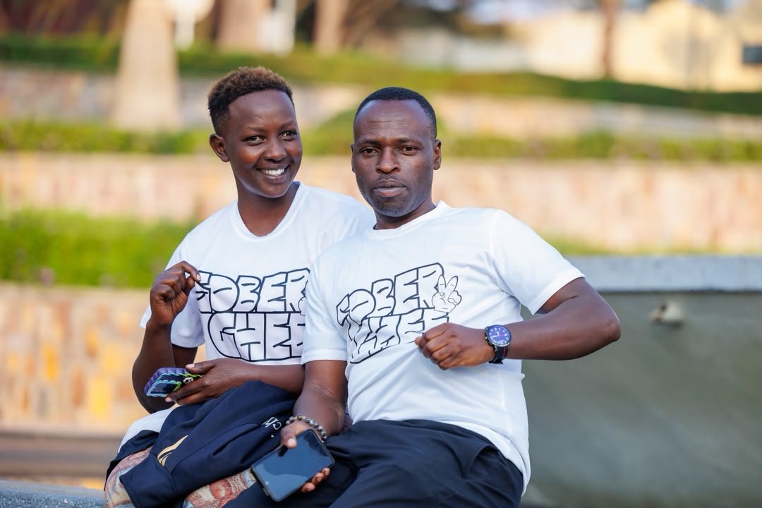 TheFactTV_'s tweet photo. Ubuzima bwiza bujyana n’ibinyobwa dufata, abitabiriye siporo twese hamwe twazamuye ijwi ryacu twamagana inzoga n’ibindi binyobwa bitujuje ubuziranenge tugira tuti: #HeheNicyuma.

#Soberchou #Sobergee @CityofKigali https://t.co/qvK2Vilhvn