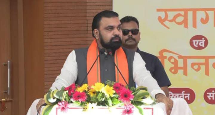 BiharEducation_'s tweet photo. युवाओं पर फोकस करना सरकार की सर्वोच्च प्रा���मिकता। स्कूल-कॉलेजों में जाकर छात्रों से सुझाव लेंगे अधिकारी-मंत्री। पोर्टल पर अपलोड कर एक माह में होगा समाधान 

कार्यशाला सह चिंतन शिविर में माननीय मुख्यमंत्री श्री सम्राट चौधरी ने किया ऐलान । https://t.co/8zv3EaW7xD
