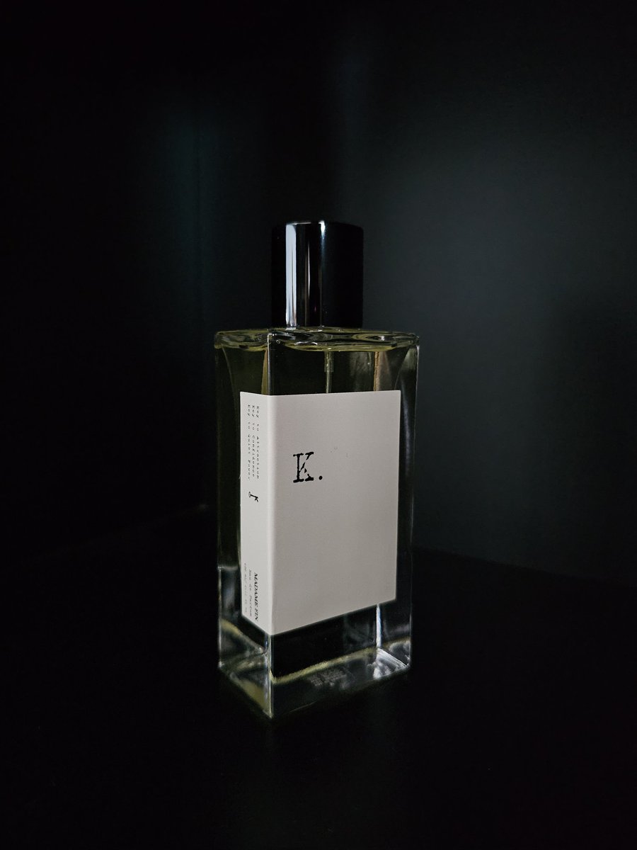 gankhor's tweet photo. The Perfume. K. Is you.
Thanks Eiz @sh4d0w_cYb3R for sending it to me. Many many thanks!
#FayePeraya #MadameFin #Kperfume #545FightForFaye https://t.co/o5WZMhUdsy