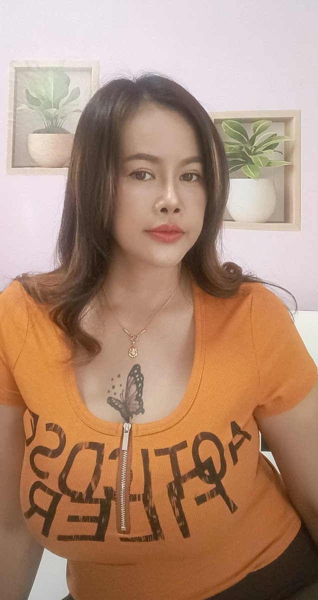 xiece8936's tweet photo. จะชัด จะเบลอ ไม่ได้อยู่ที่เธอ แต่อยู่ที่กล้อง😁🤟😜 https://t.co/p0LOHPNoPW