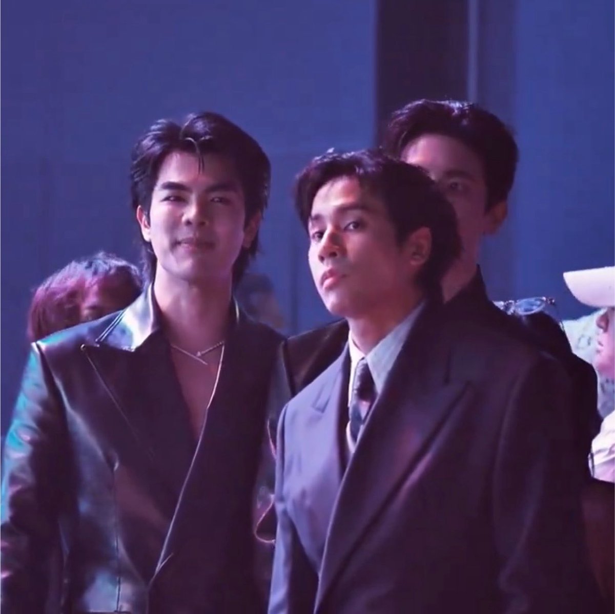 chermalyn_'s tweet photo. พี่ชายพามาออกงานสังคมทั้งที ชายเล็กงอแงจะเจอหมวยอย่างเดียว ไม่เจอก็จะกลับ ลูกคนเล็กบ้านนี้เลี้ยงยากจริงๆ https://t.co/FR9BwxD7Bn