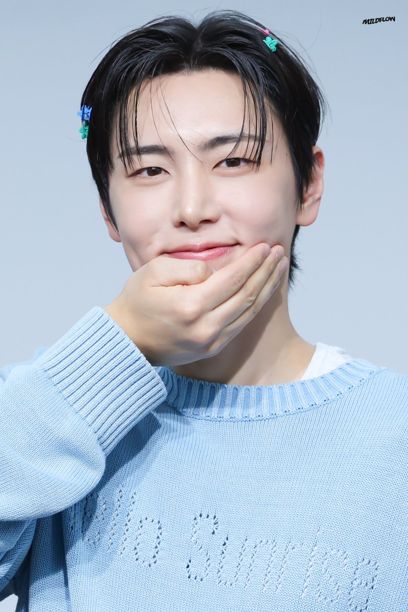 mildflow_89's tweet photo. 260403  

ᯓ🩵

#SF9 #JAEYOON #에스에프나인 #재윤 #이재윤
#판타지로_가득찬_재윤의_여름
#JAEYOON_DAY https://t.co/FgLDXYa1Oi