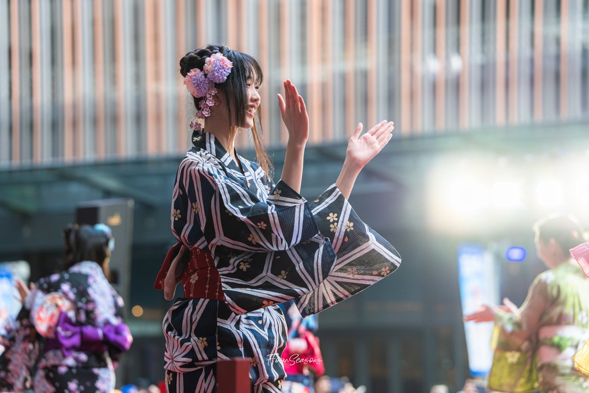4seasonslab's tweet photo. 260808 - Bon Odori @ WOW Plaza Lalaport BBCC

#jkt48 #Olinejkt48 https://t.co/X72mxC3AKG