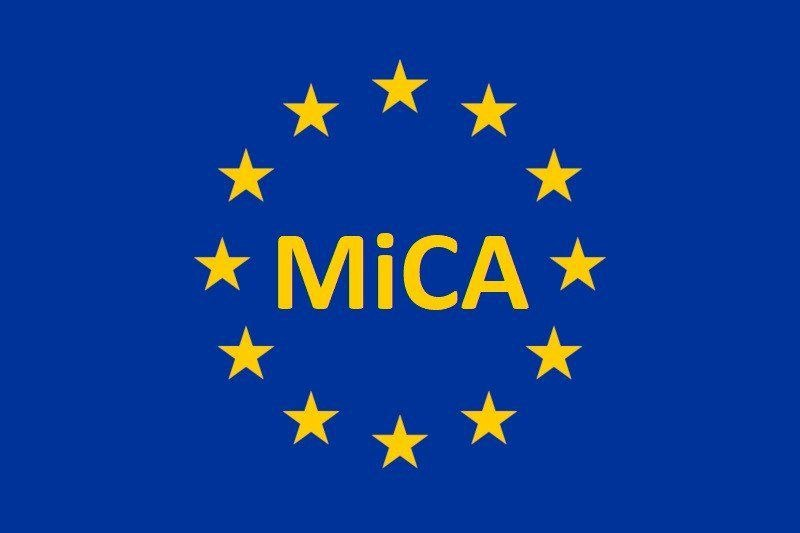PezhmanBlock's tweet photo. 🚨اتحادیه اروپا قصد دارد در سال 2027 قوانین MiCA را بازنگری کند؛ تمرکز این اصلاحات بر صادرکنندگان #رمزارز خارج از اتحادیه اروپا، استیبل‌کوین‌ها و پرداخت‌های توکنیزه خواهد بود.

👀می خوان شرکت های خارجی از اتحادیه قانون گذاری کنند؟ مگه میشه؟
#ارزدیجیتال https://t.co/MUGSUWPXG5