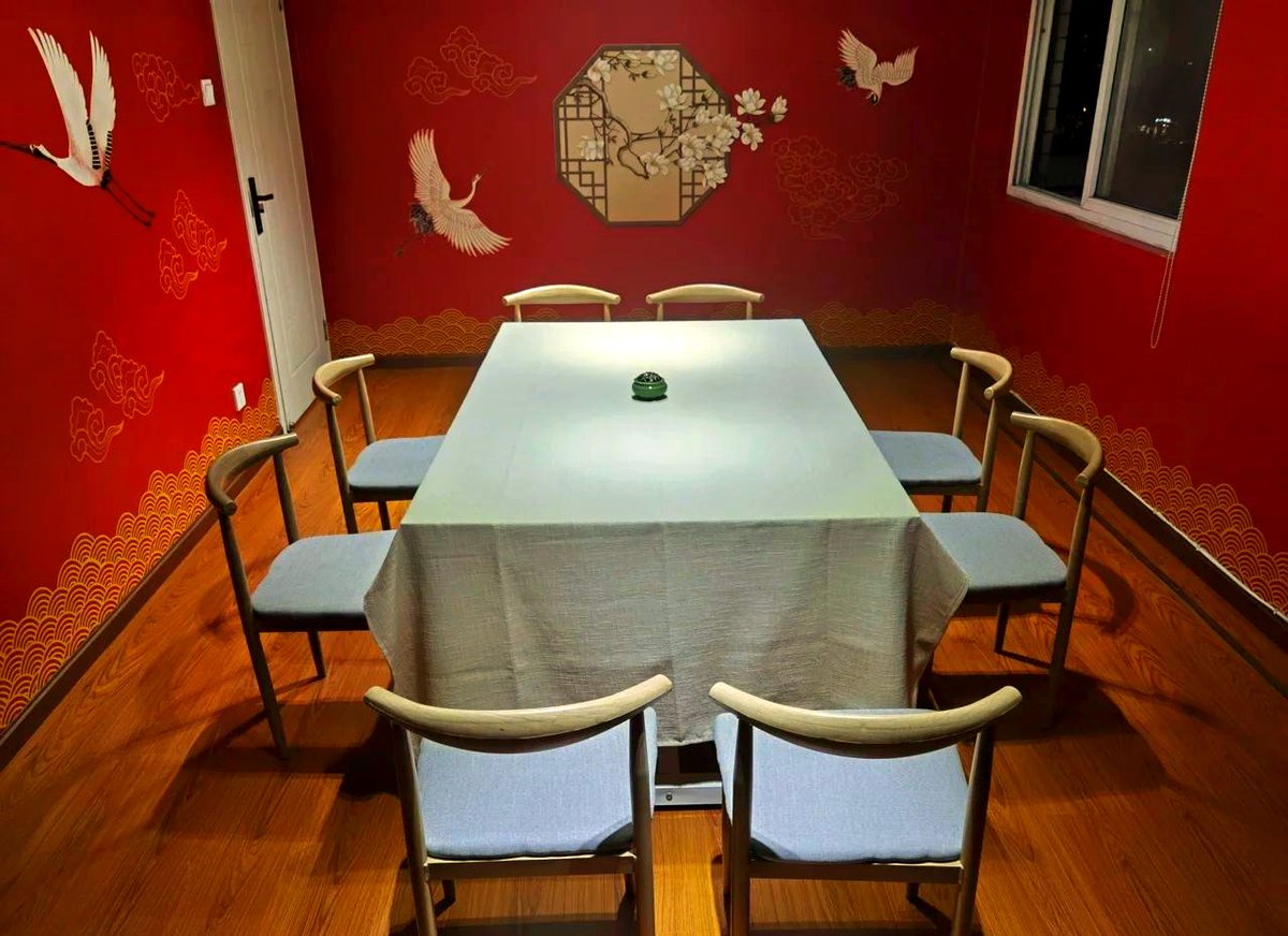 HectorDiazdeVal's tweet photo. Just nailed a super immersive murder mystery script at the city’s coolest board game spot! The plot twists had me on the edge of my seat the whole time ♂ https://t.co/YIYquXrsmA