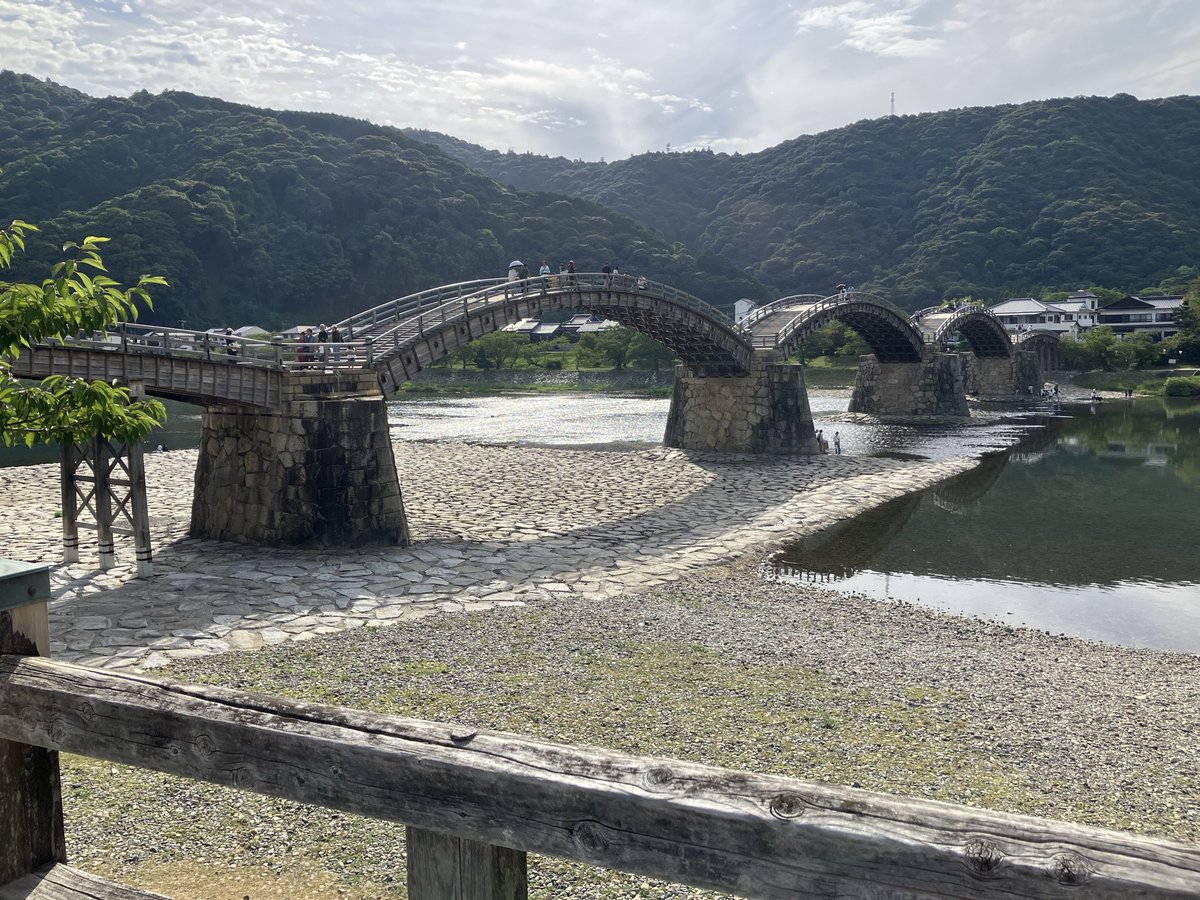 yapi_sumi1231's tweet photo. 愛季ちゃん感じにきました😉
この時間でも聖地巡礼に来ているBuddiesが何名か👀

#谷口愛季 https://t.co/ASkBbWOu3I