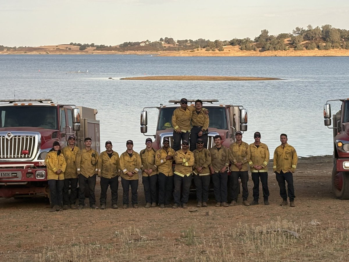 CALFIRECZU's tweet photo. Training never stops, even while assigned to an incident.

While assigned to the #GannFire, CAL FIRE CZU Strike Team 9170C is finding every available minute to practice drafting water. 

Drafting from a static source isn’t something you just "know"—it requires precision, managing air leaks, and maintaining prime under pressure.
