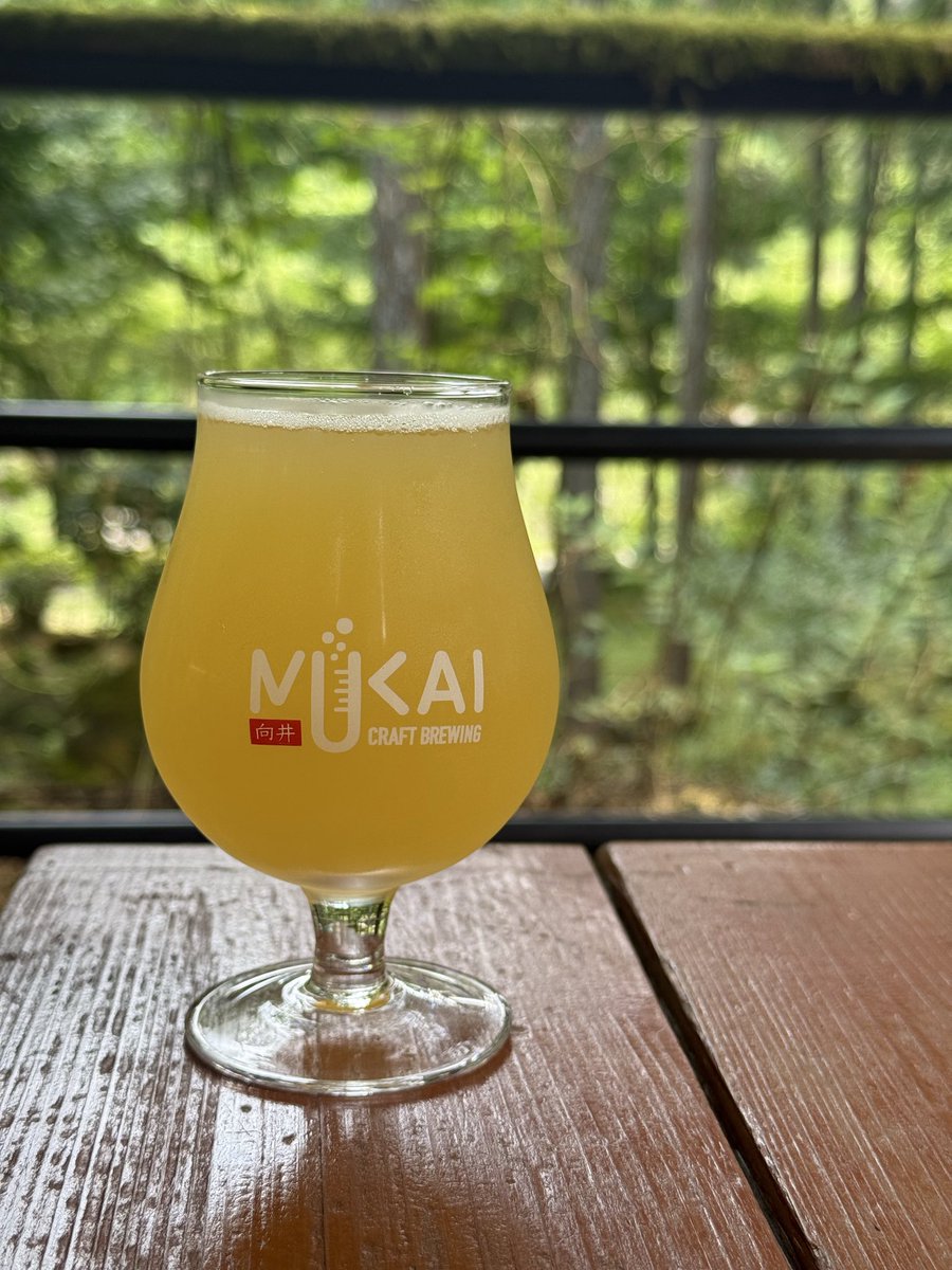 iE0Q4MD6P82ag2n's tweet photo. 娘帰省。
仁淀までお出かけ。
クラフトビール🍺のお店へ。
たくさん種類があって悩んだ末に
飲みやすいとお勧めされた2410「仁淀」
を呑みました。
小さいサイズにした事を後悔、大きいサイズにしたら良かったー。
高知市内からは遠いけどお勧めのお店
#クラフトビール
#BLUEBREW https://t.co/XyCXzCrZkN