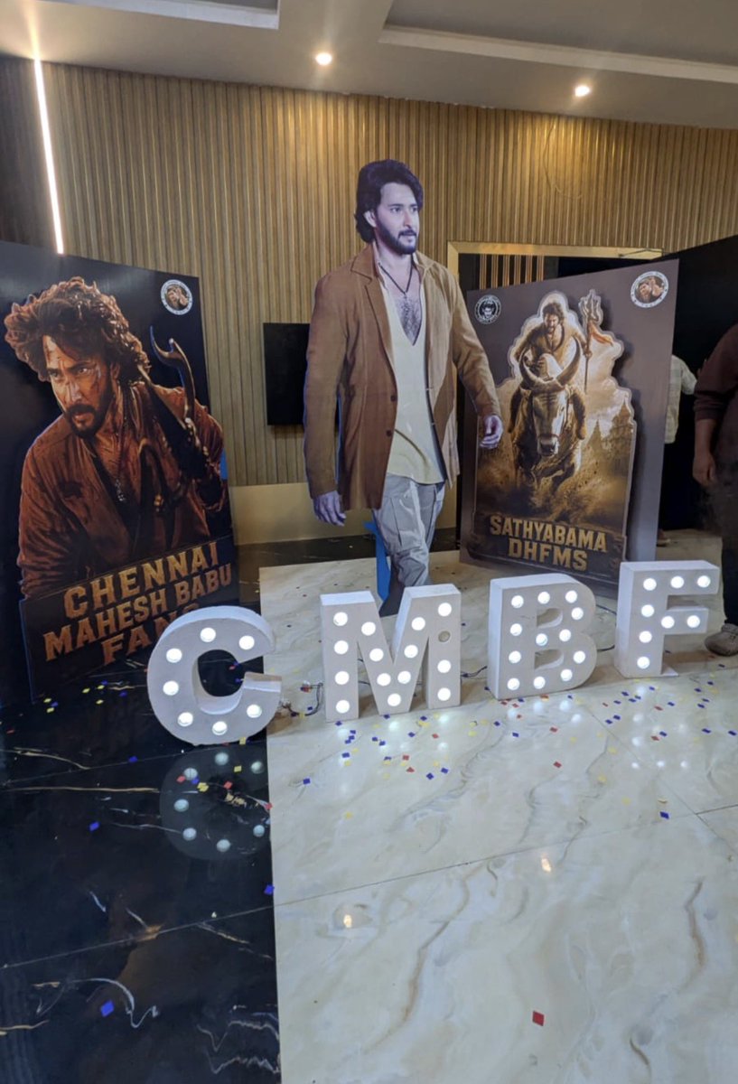 Chrissuccess's tweet photo. Mahesh Babu Fans - Chennai.🎉

#HBDSuperStarMahesh https://t.co/2pEJndssqA