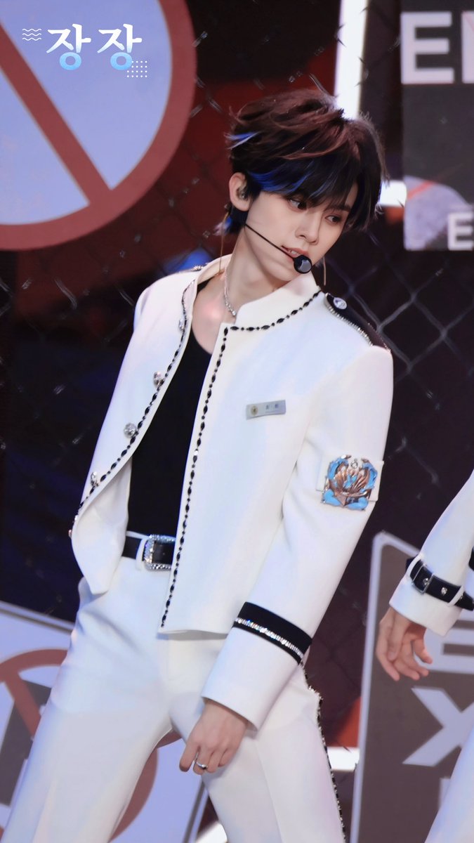 leeklrr's tweet photo. 2026. 07.29 TOP登陆少年组合（Trans form project) in china.

The rap member of the group
＃左航 ＃Left #zuohang #좌항 https://t.co/mG9xZlG7Me